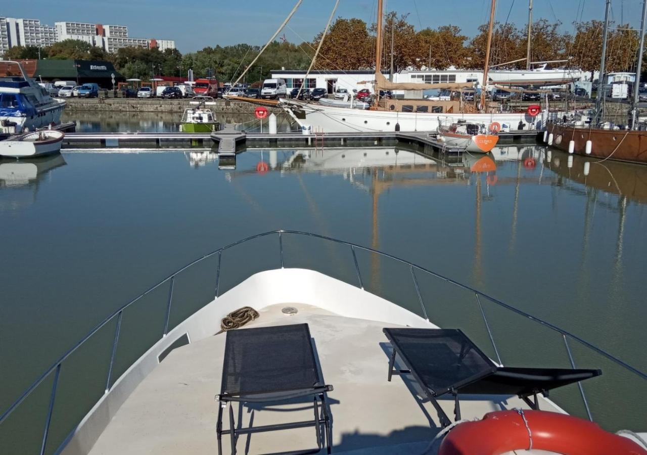 Le Bateau Ivre Hotel Bordeaux Eksteriør billede