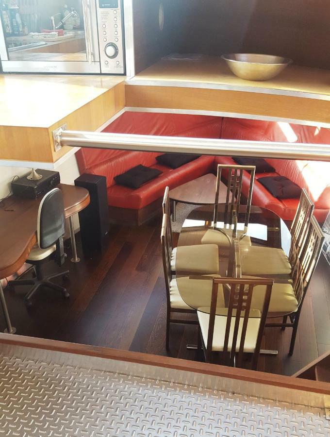 Le Bateau Ivre Hotel Bordeaux Eksteriør billede