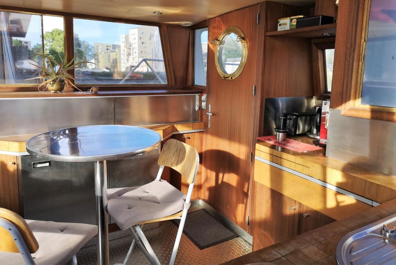 Le Bateau Ivre Hotel Bordeaux Eksteriør billede
