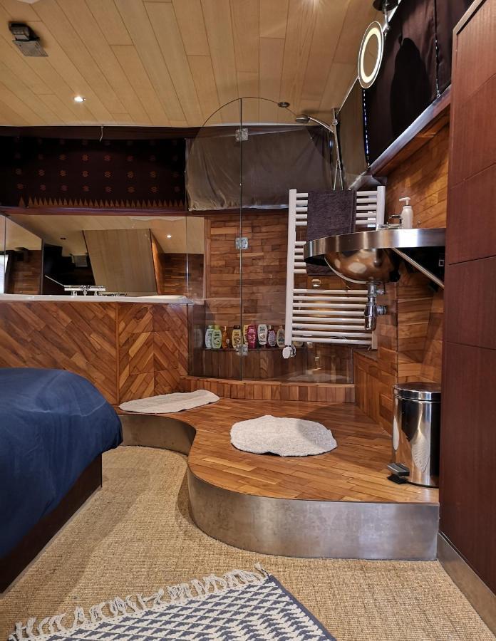 Le Bateau Ivre Hotel Bordeaux Eksteriør billede