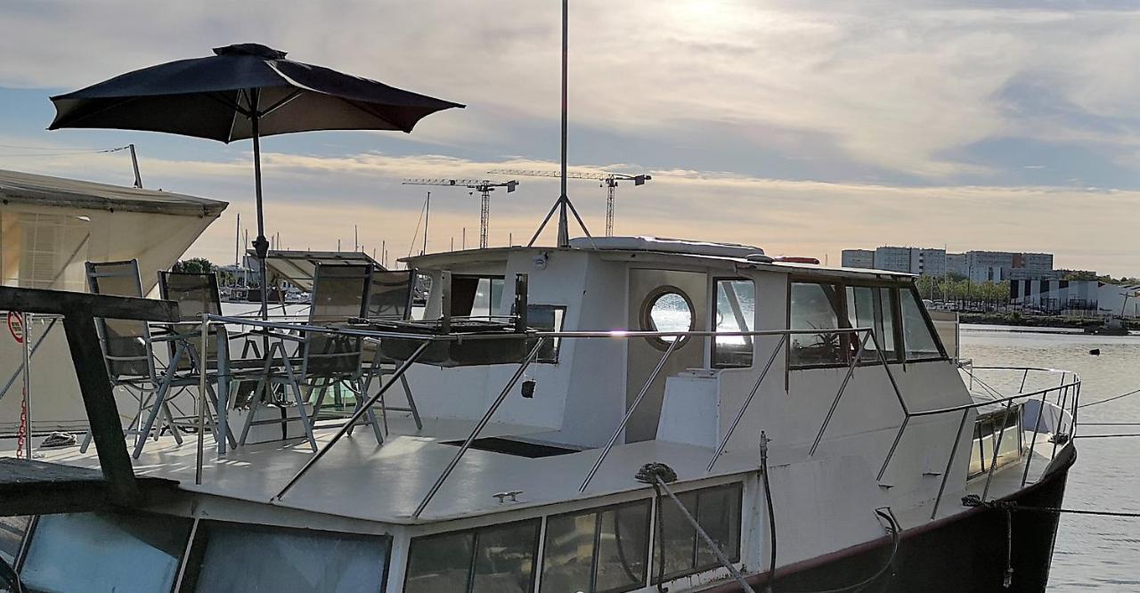 Le Bateau Ivre Hotel Bordeaux Eksteriør billede