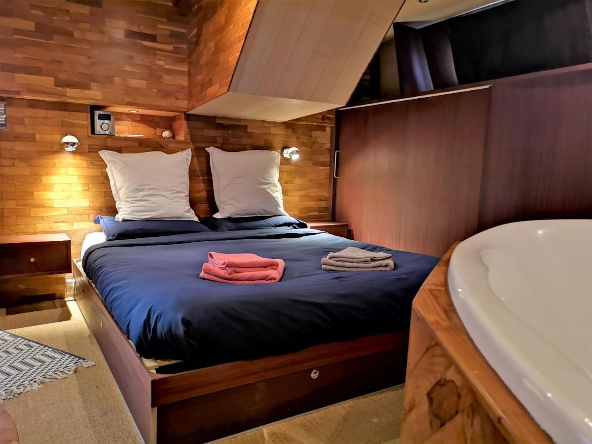 Le Bateau Ivre Hotel Bordeaux Eksteriør billede