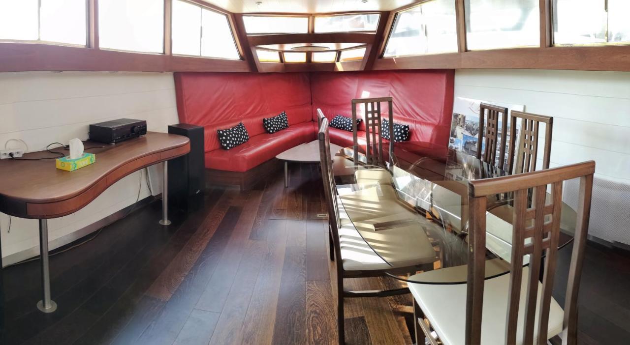 Le Bateau Ivre Hotel Bordeaux Eksteriør billede